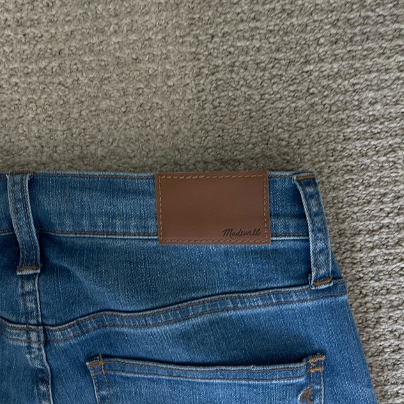 Madewell Cali Demi-Boot Ripped & Raw Hem Blue Jeans - Picture 3 of 6